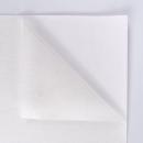 Sulky Sticky Fabri-Solvy selbstklebendes wasserlösliches Vlies 12 Blatt 21,5 × 28 cm in Weiß